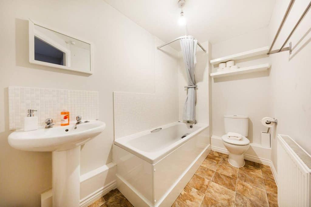Bristol 2 Bedroom Apartment Free Parking 外观 照片